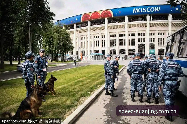 冠竞体育平台 世界杯安保策略调整说明:英警员赴美人数锐减背后的考量与影响
